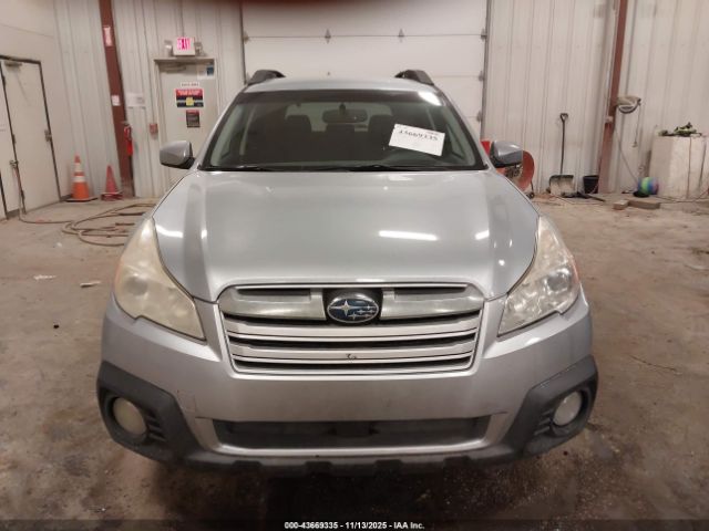 Subaru Outback 2.5i Premium Image 3