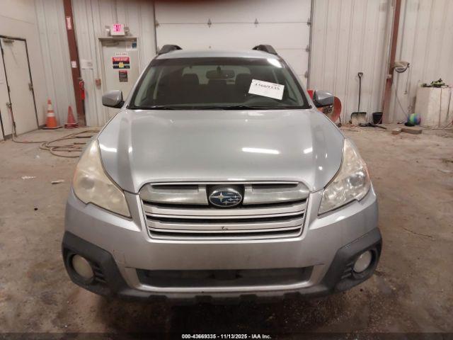 Subaru Outback 2.5i Premium Image 3