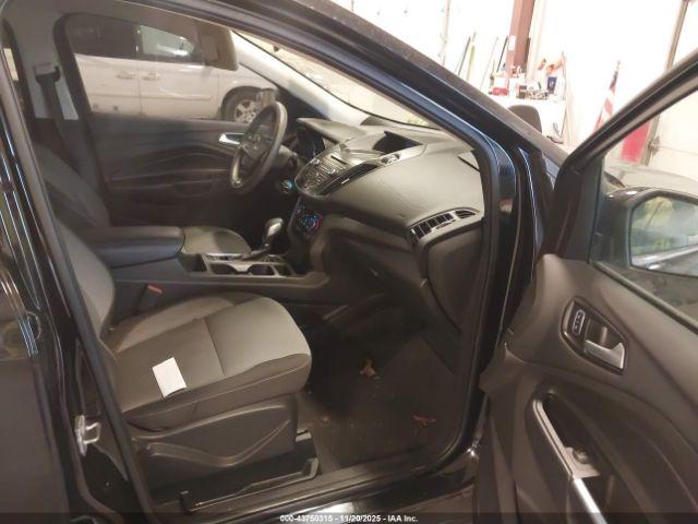 Ford Escape Se Image 2