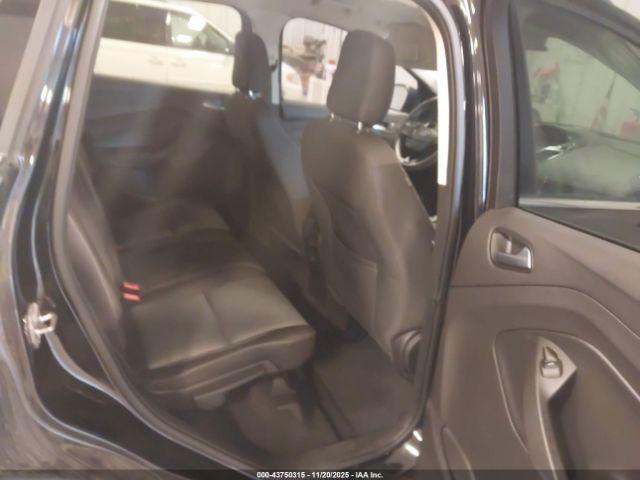 Ford Escape Se Image 3