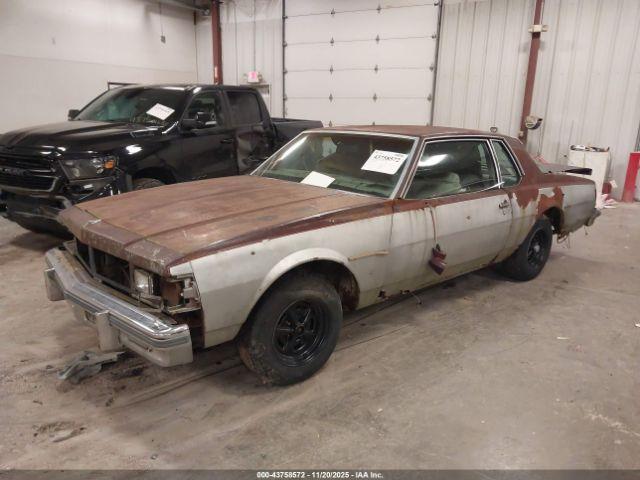 Chevrolet Caprice Image 3