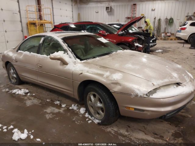 Oldsmobile Aurora Image 1