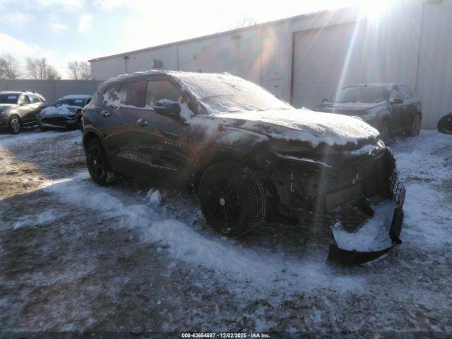  Salvage Chevrolet Blazer