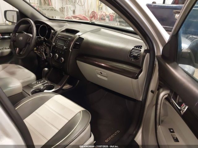 Kia Sorento Lx Image 5