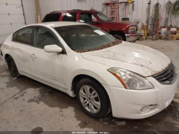  Salvage Nissan Altima