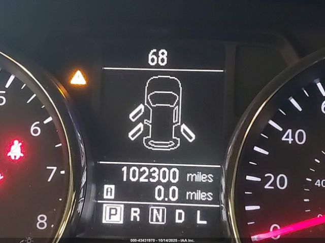 Nissan Rogue Image 16