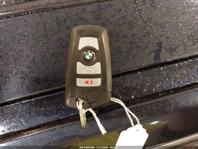 BMW 3 Series Xdrive Image 16