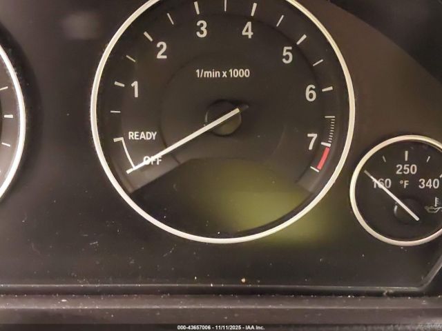 BMW 3 Series Xdrive Image 9