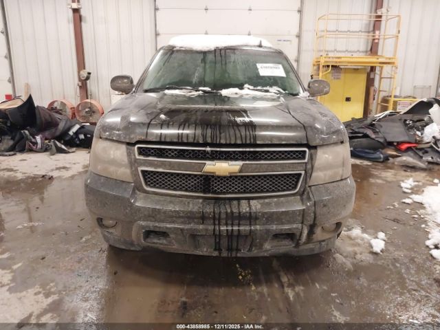 Chevrolet Tahoe Lt Image 12