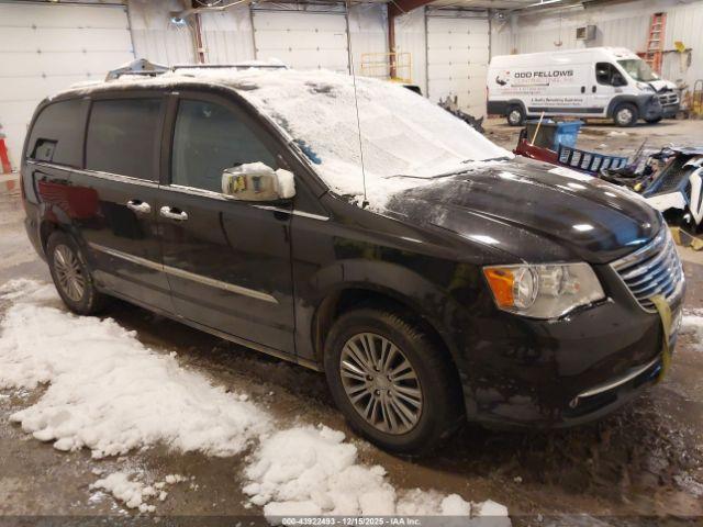  Salvage Chrysler Town & Country