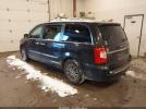 Chrysler Town & Country Touring-l Image 5