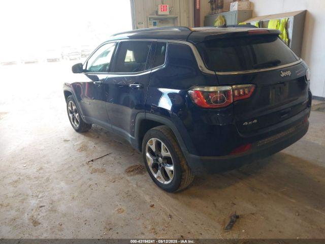 Jeep Compass Limited 4x4 Image 12