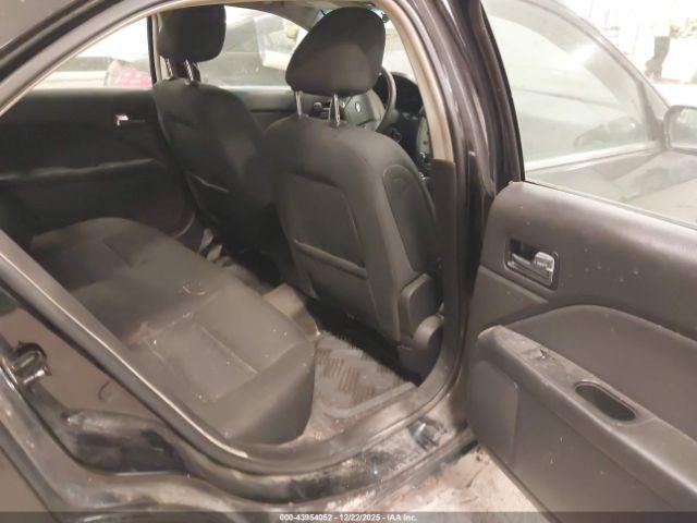 Ford Fusion Se Image 2