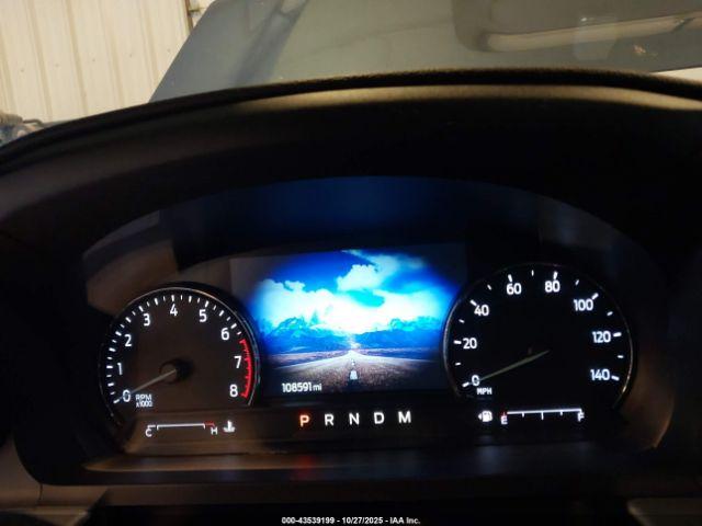 Ford Explorer Xlt Image 7