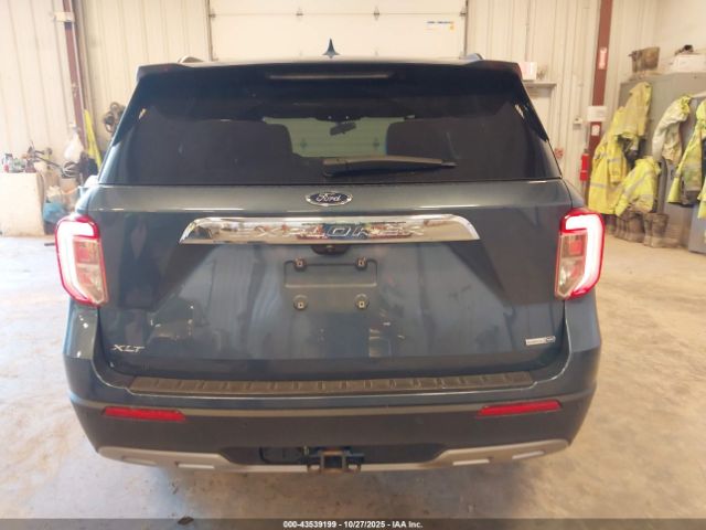 Ford Explorer Xlt Image 16