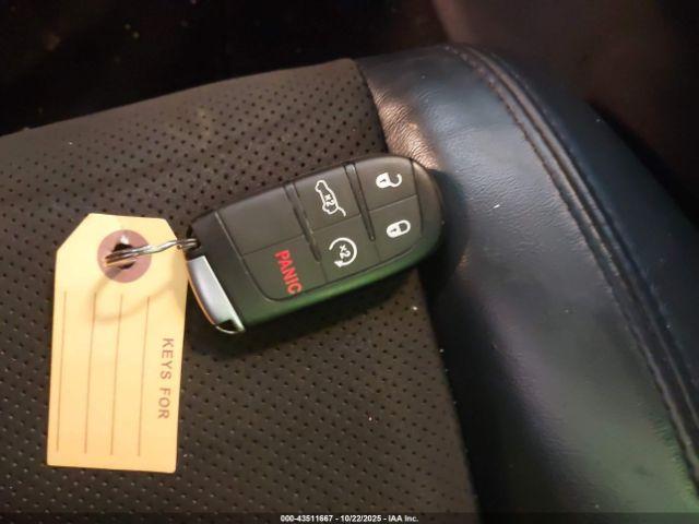 Jeep Grand Cherokee Laredo X 4x4 Image 9