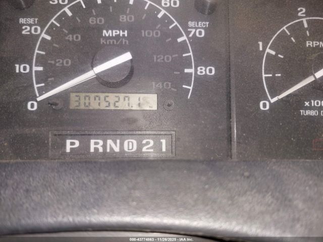 Ford F-250 Xl Image 3