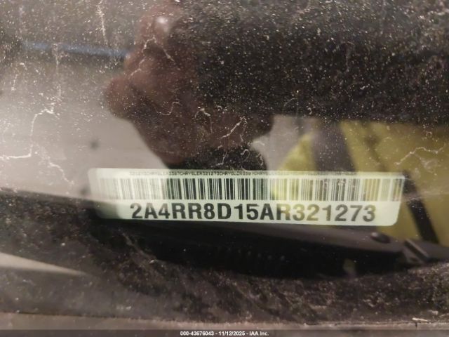 Chrysler Town & Country Touring Plus Image 6