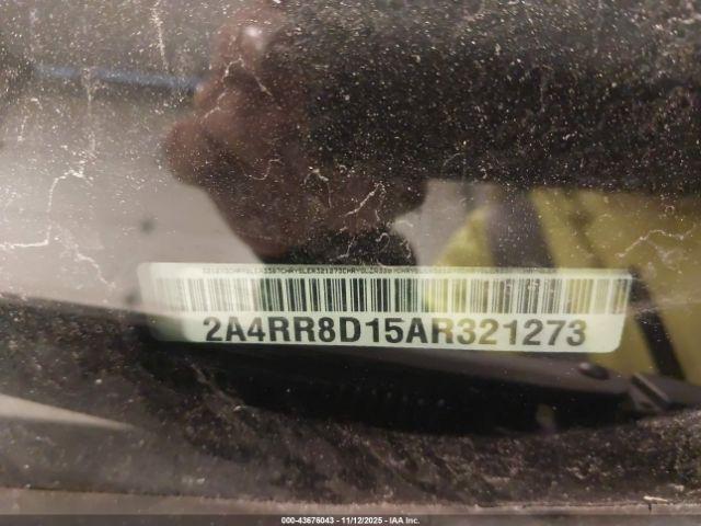 Chrysler Town & Country Touring Plus Image 6