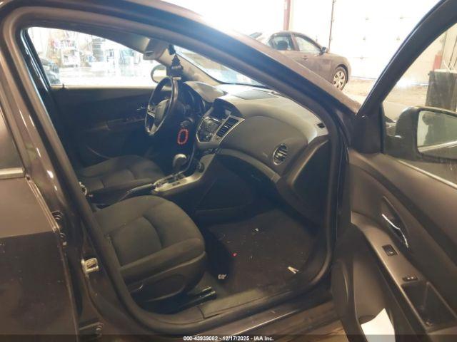 Chevrolet Cruze 1lt Auto Image 4