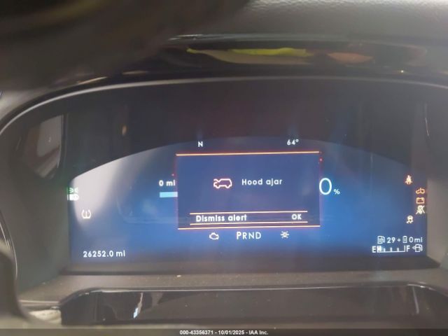 Lincoln Corsair Grand Touring Image 4