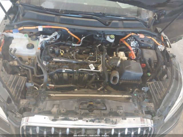 Lincoln Corsair Grand Touring Image 9