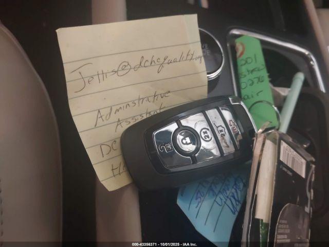 Lincoln Corsair Grand Touring Image 10