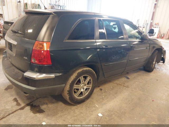 Chrysler Pacifica Touring Image 14