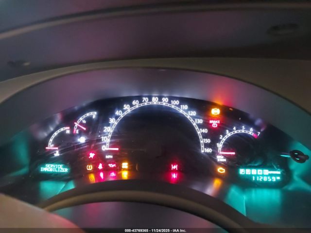 Chrysler Pacifica Touring Image 2