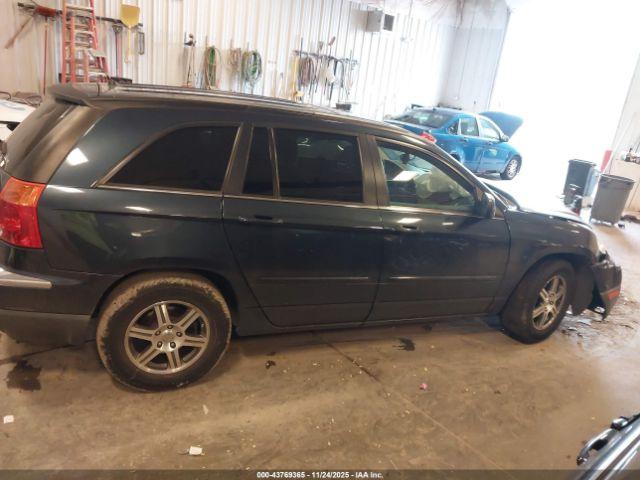 Chrysler Pacifica Touring Image 16