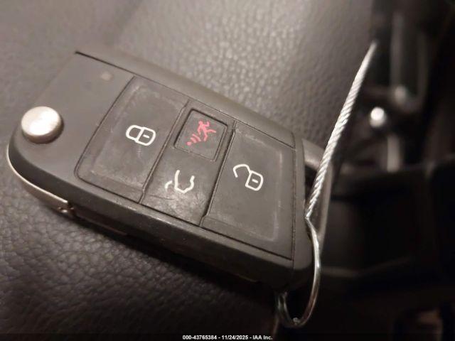 Volkswagen Golf Image 12