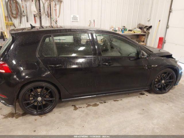 Volkswagen Golf Image 9