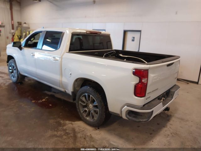 Chevrolet Silverado 1500 4wd  Short Bed Rst Image 3