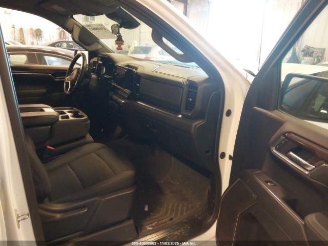 Chevrolet Silverado 1500 4wd  Short Bed Rst Image 4