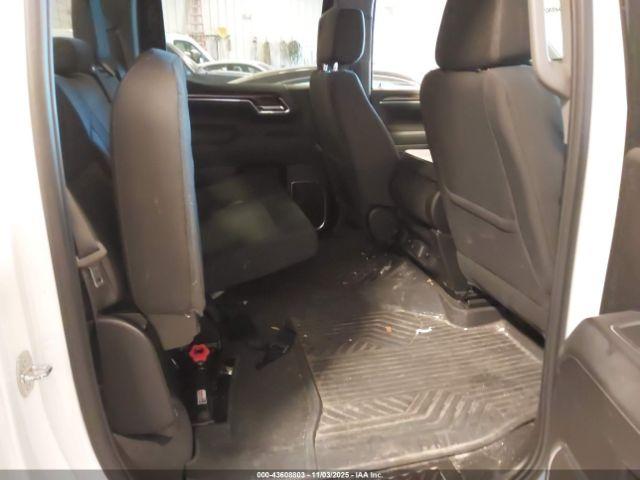 Chevrolet Silverado 1500 4wd  Short Bed Rst Image 9