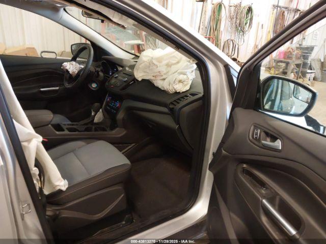 Ford Escape Se Image 9