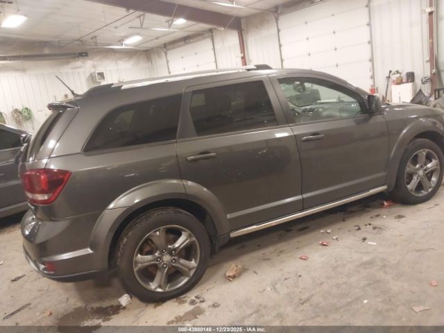 Dodge Journey Crossroad Image 9