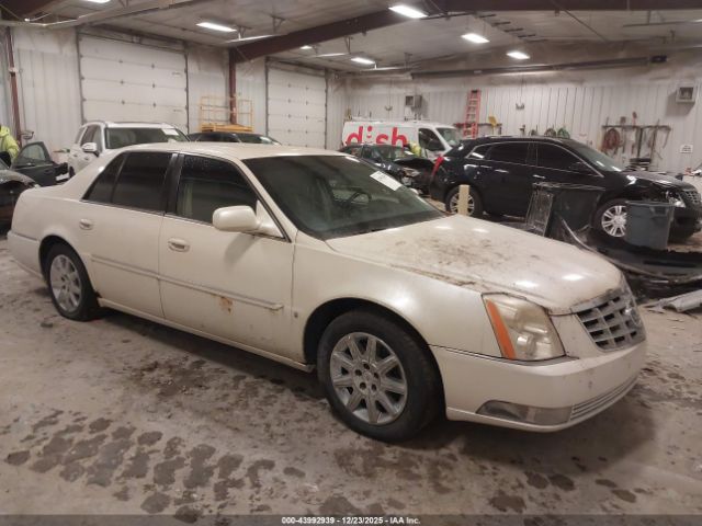 Cadillac DTS 1sd Image 1
