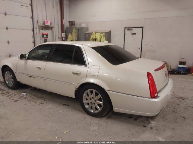 Cadillac DTS 1sd Image 4