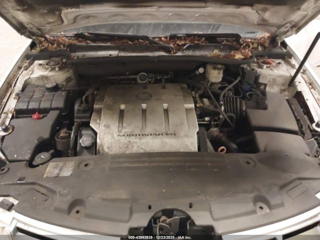 Cadillac DTS 1sd Image 9