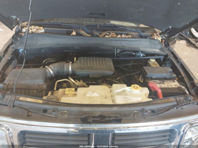 Dodge Nitro Sxt Image 4