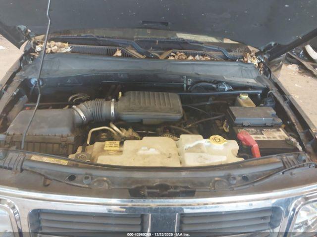 Dodge Nitro Sxt Image 4