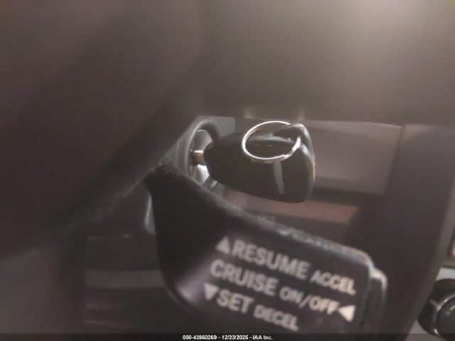 Dodge Nitro Sxt Image 9