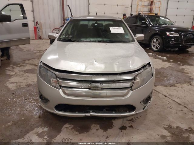 Ford Fusion Image 6