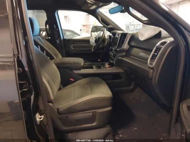 Ram 2500 Big Horn  4x4 6'4 Box Image 12