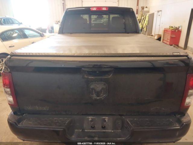 Ram 2500 Big Horn  4x4 6'4 Box Image 8