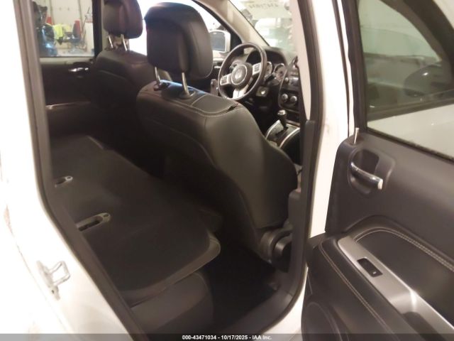 Jeep Compass High Altitude Fwd Image 16