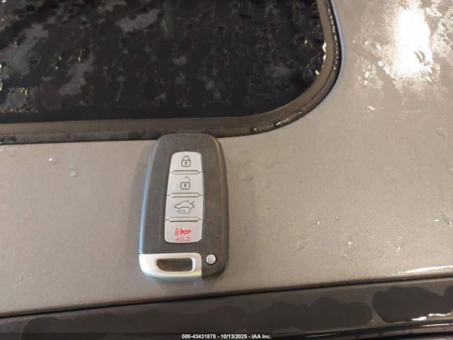 Hyundai SONATA Limited Image 11