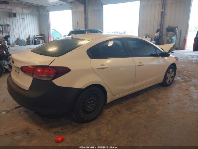 Kia Forte Lx Image 14