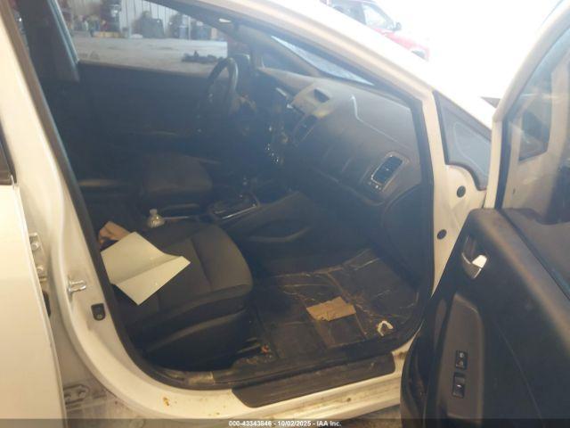 Kia Forte Lx Image 7